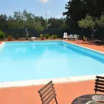 Casale Lupis Сasa de vacaciones *