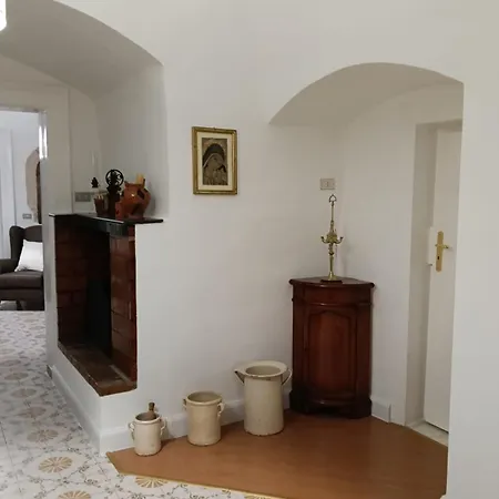 Casale Lupis Holiday home Grumo Appula