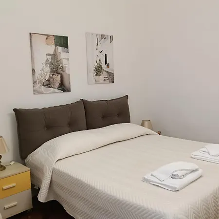 Casale Lupis Nyaraló