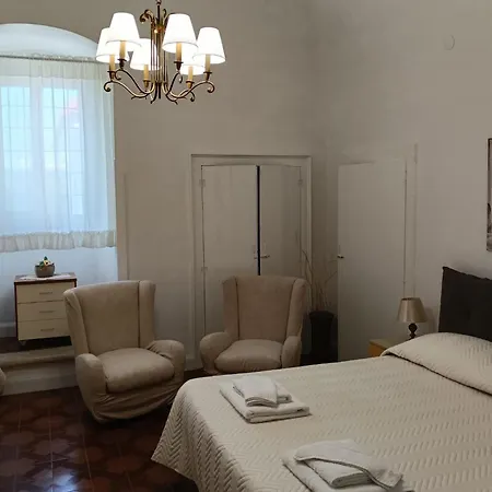 Casale Lupis Grumo Appula
